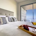 The Sea View By Lovelystay *