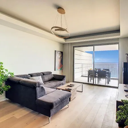 The Sea View By Lovelystay * Funchal (Madeira)