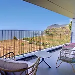 The Sea View By Lovelystay * Funchal (Madeira)