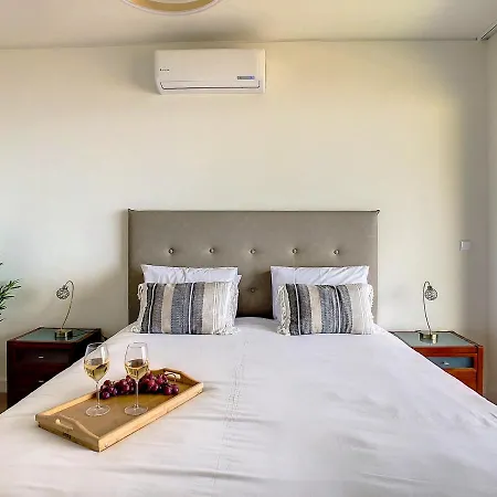 Appartement The Sea View By Lovelystay *